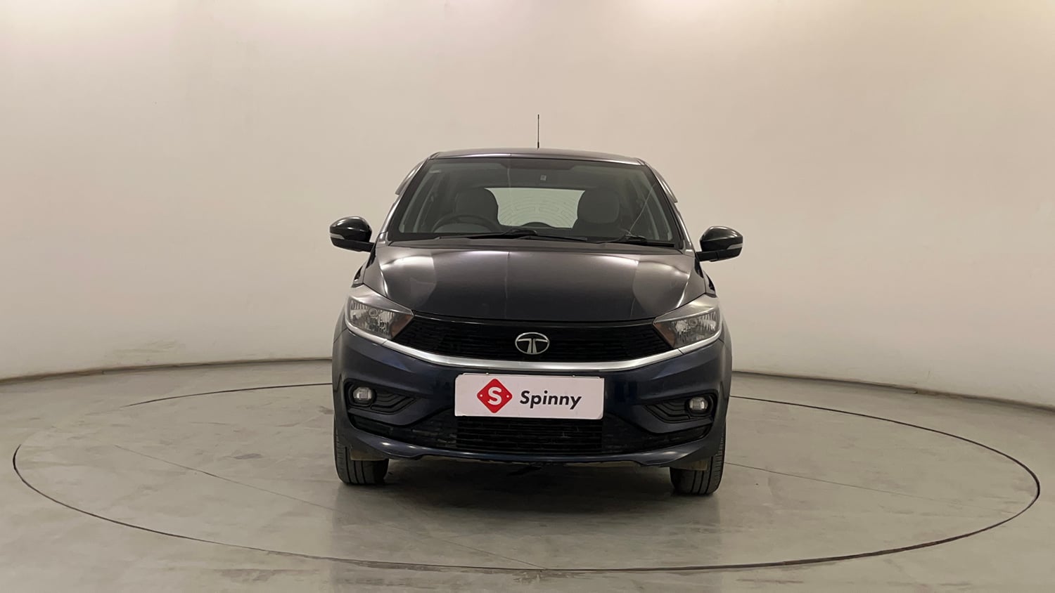 Used 2025 Tata Tiago XTA Petrol Automatic exterior FRONT VIEW