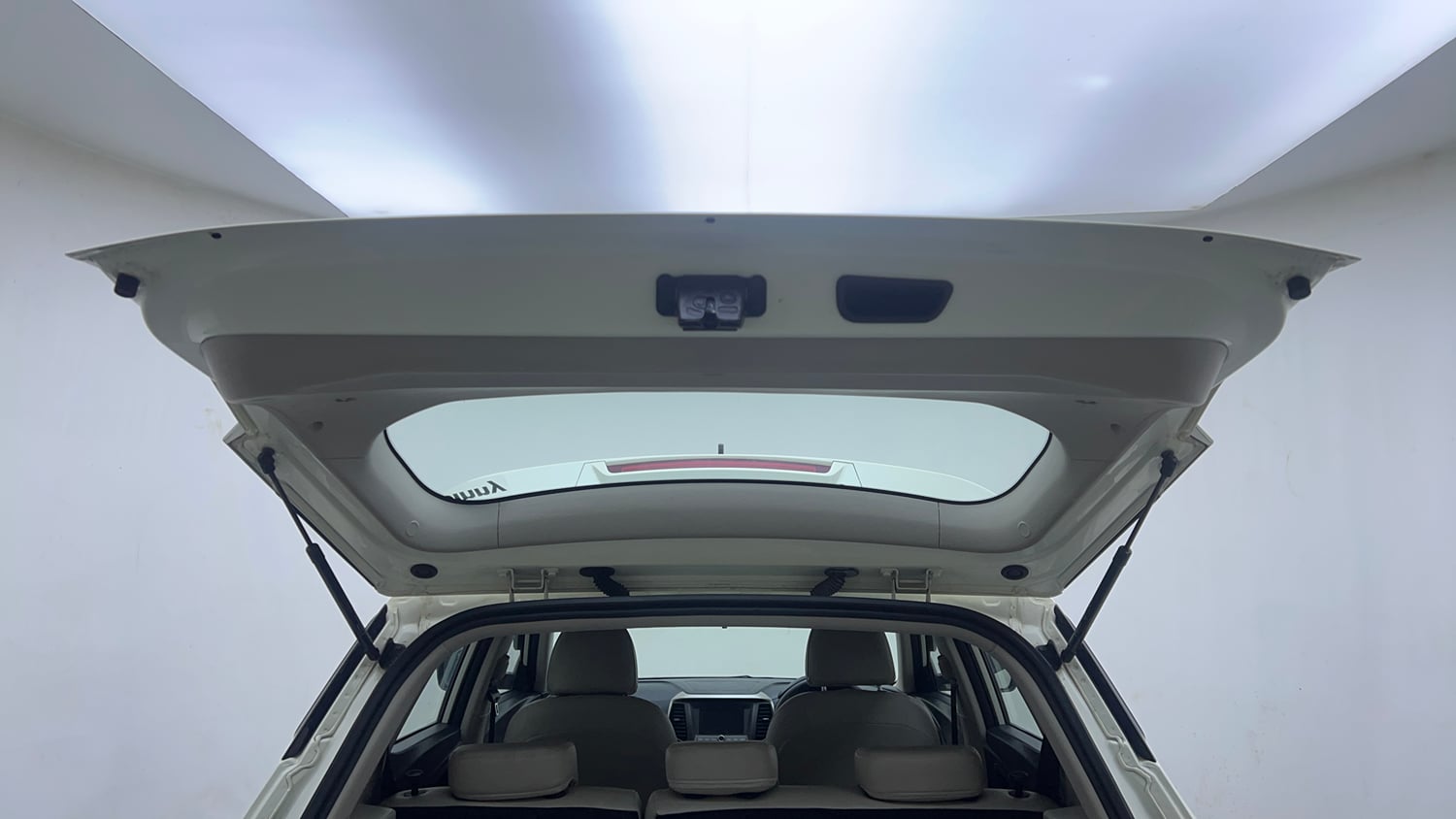 Used 2021 Mahindra XUV 300 W6 1.2 Petrol Petrol Manual interior DICKY DOOR OPEN VIEW