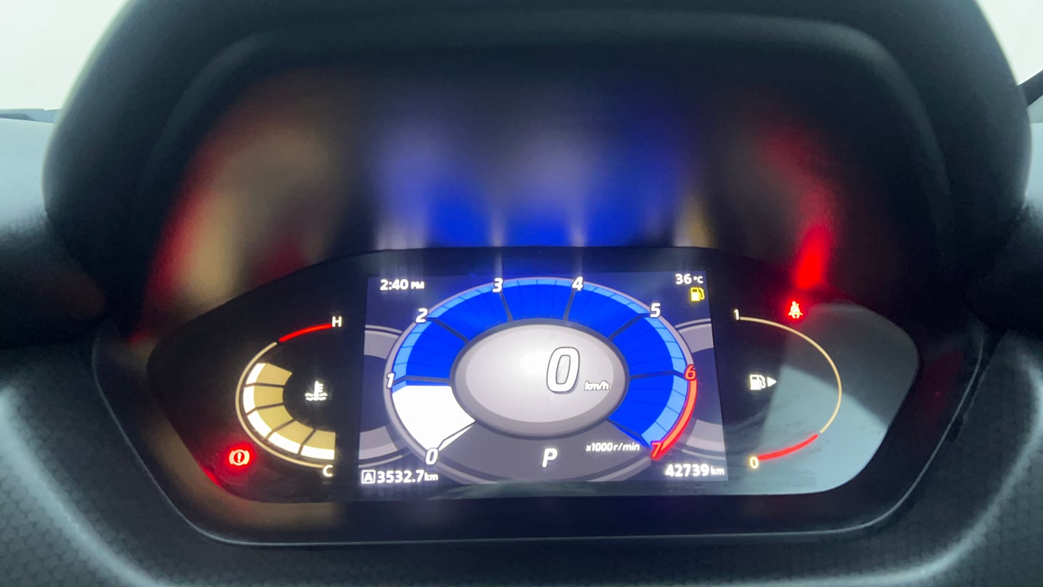 Used 2024 Nissan Magnite XV Premium Turbo CVT Dual Tone Petrol Automatic interior CLUSTERMETER VIEW