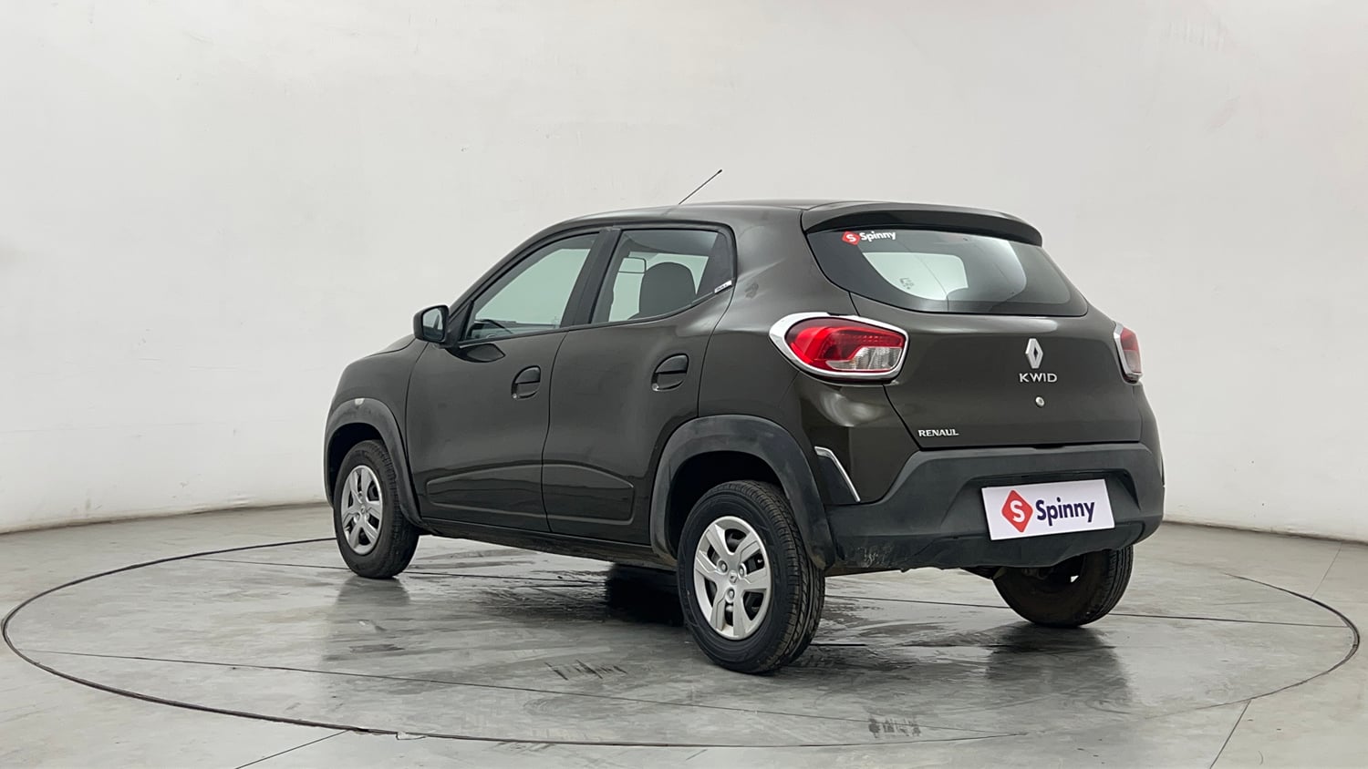 Used 2016 Renault Kwid RXL Petrol Manual exterior LEFT REAR CORNER VIEW
