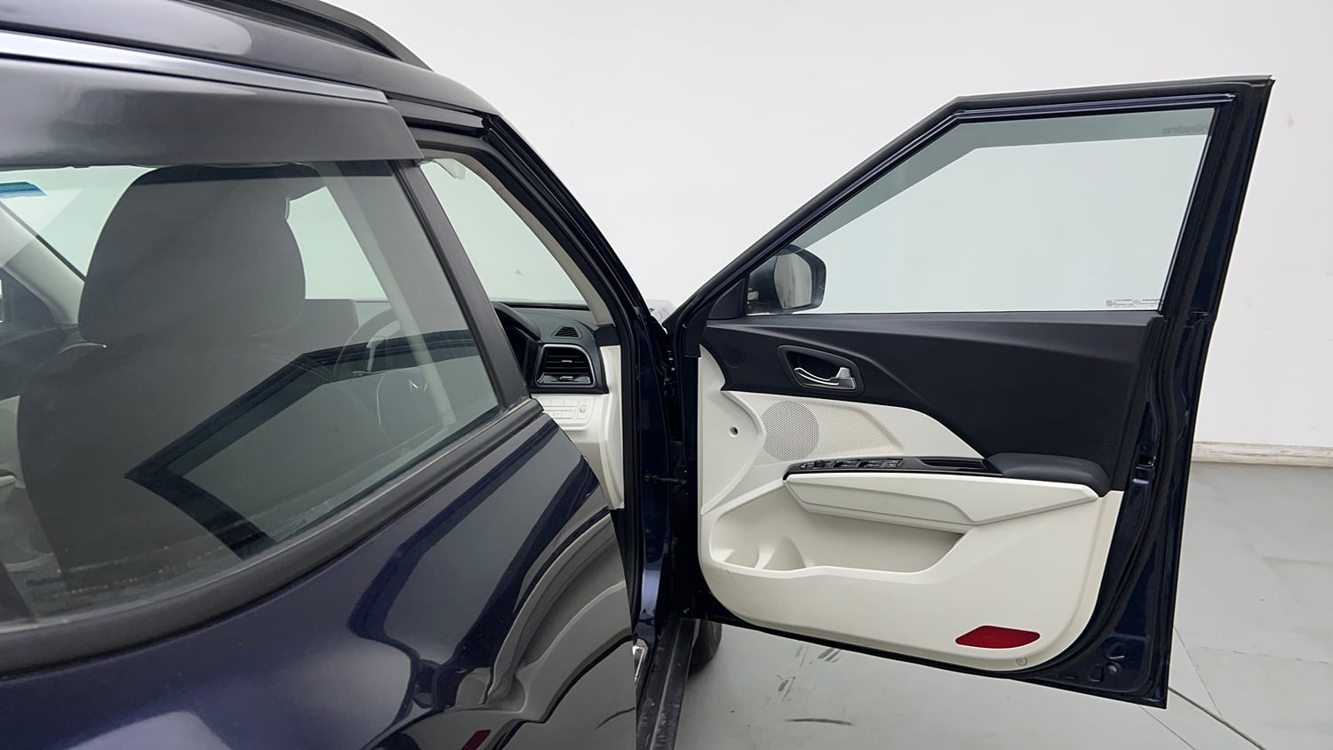 Used 2024 Mahindra XUV 3XO AX5L 1.2 Petrol Petrol Manual interior RIGHT FRONT DOOR OPEN VIEW