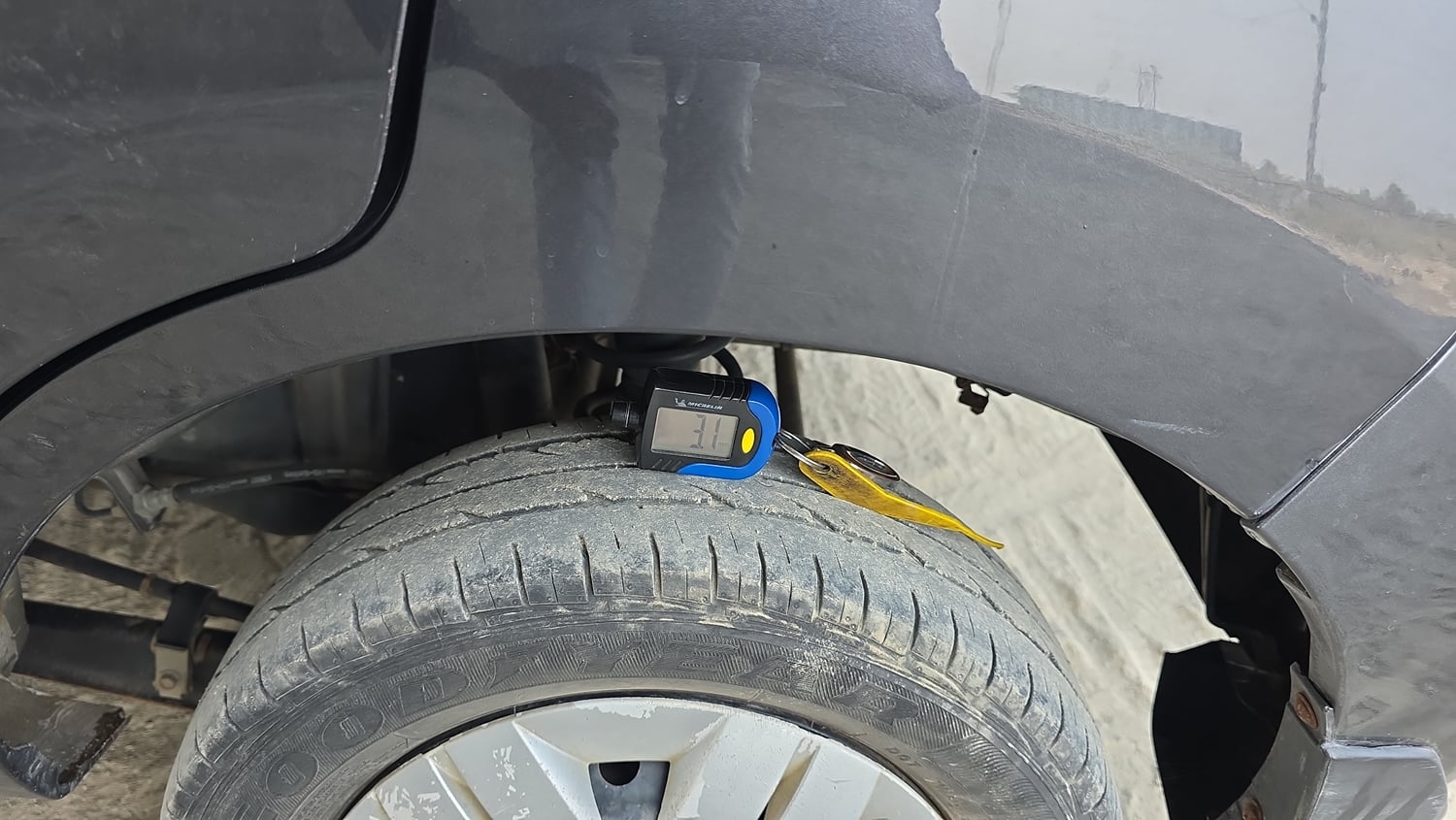 Used 2019 Maruti Suzuki Alto 800 LXi Petrol Manual tyres LEFT REAR TYRE TREAD VIEW