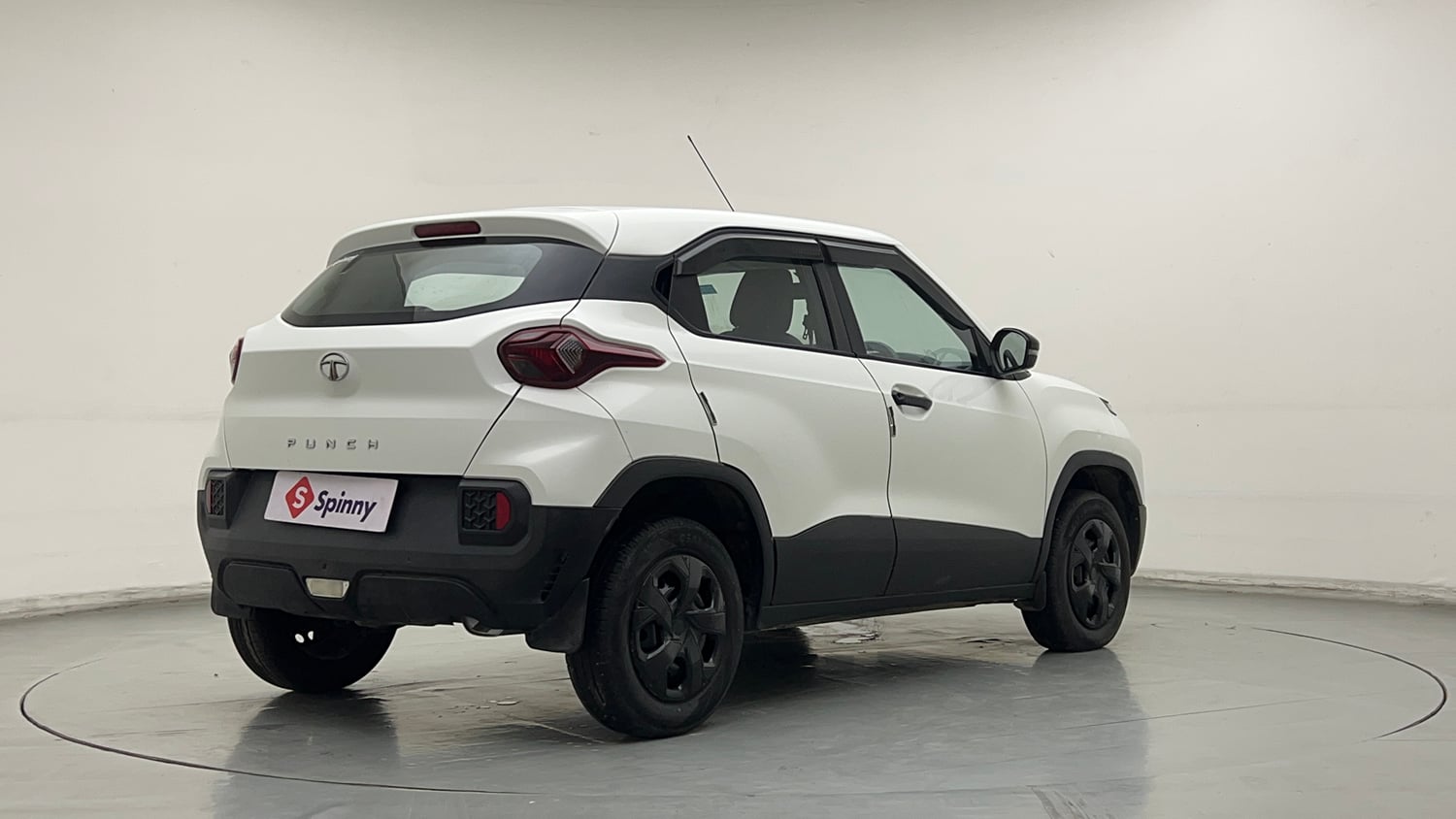 Used 2023 Tata Punch Pure MT Petrol Manual exterior RIGHT REAR CORNER VIEW
