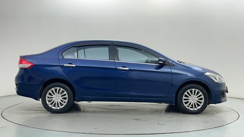 Used 2017 Maruti Suzuki Ciaz Sigma 1.4 MT Petrol Manual exterior RIGHT SIDE VIEW