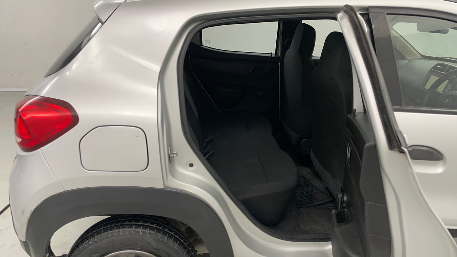 Used 2018 Renault Kwid 1.0 RXT AMT Opt Petrol Automatic interior RIGHT SIDE REAR DOOR CABIN VIEW