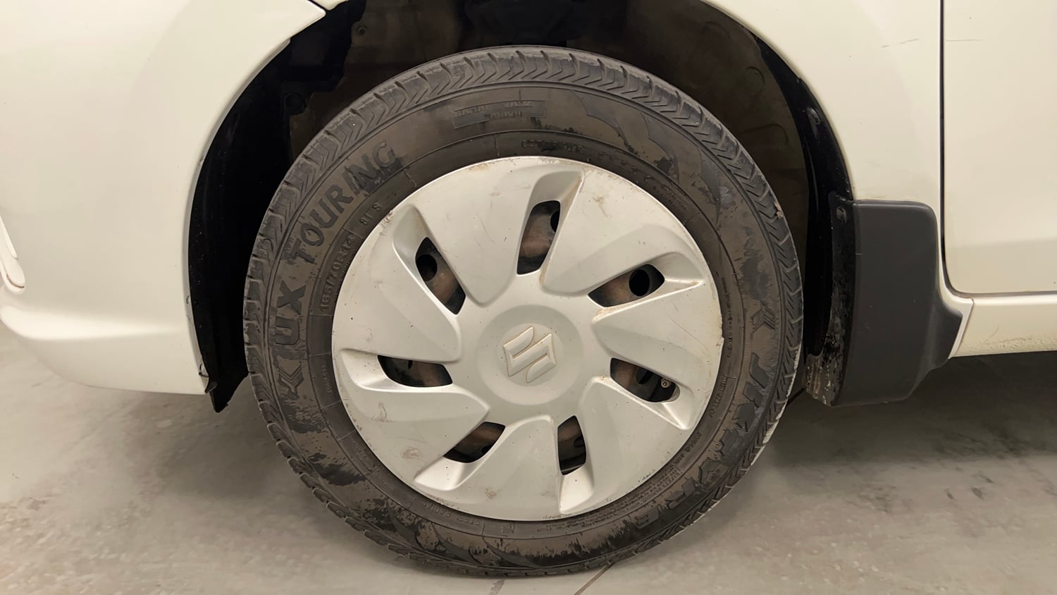 Used 2018 Maruti Suzuki Celerio VXi CNG Cng Manual tyres LEFT FRONT TYRE RIM VIEW