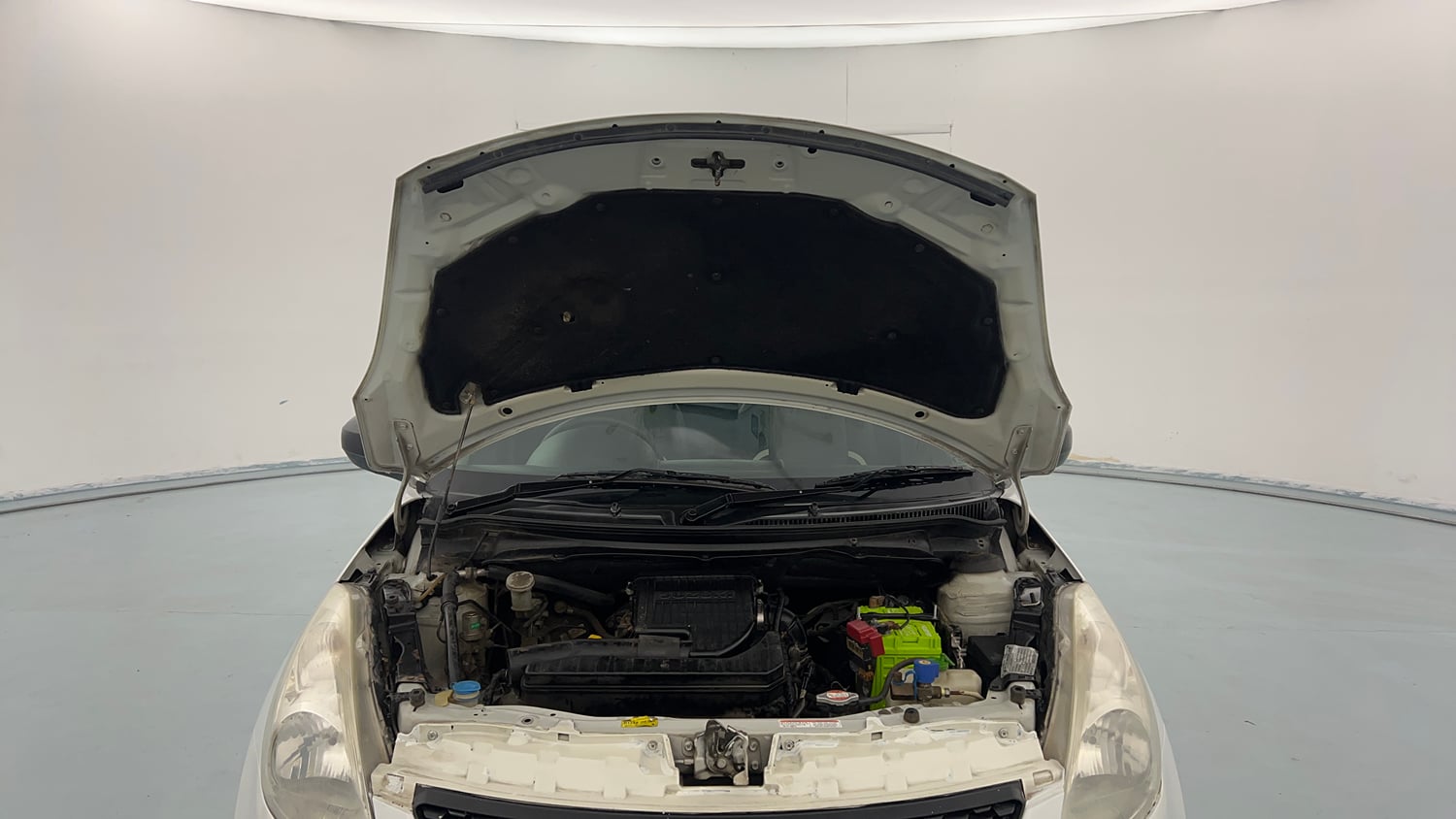 Used 2012 Maruti Suzuki Swift LXI CNG (Outside Fitted) Cng Manual engine ENGINE & BONNET OPEN FRONT VIEW
