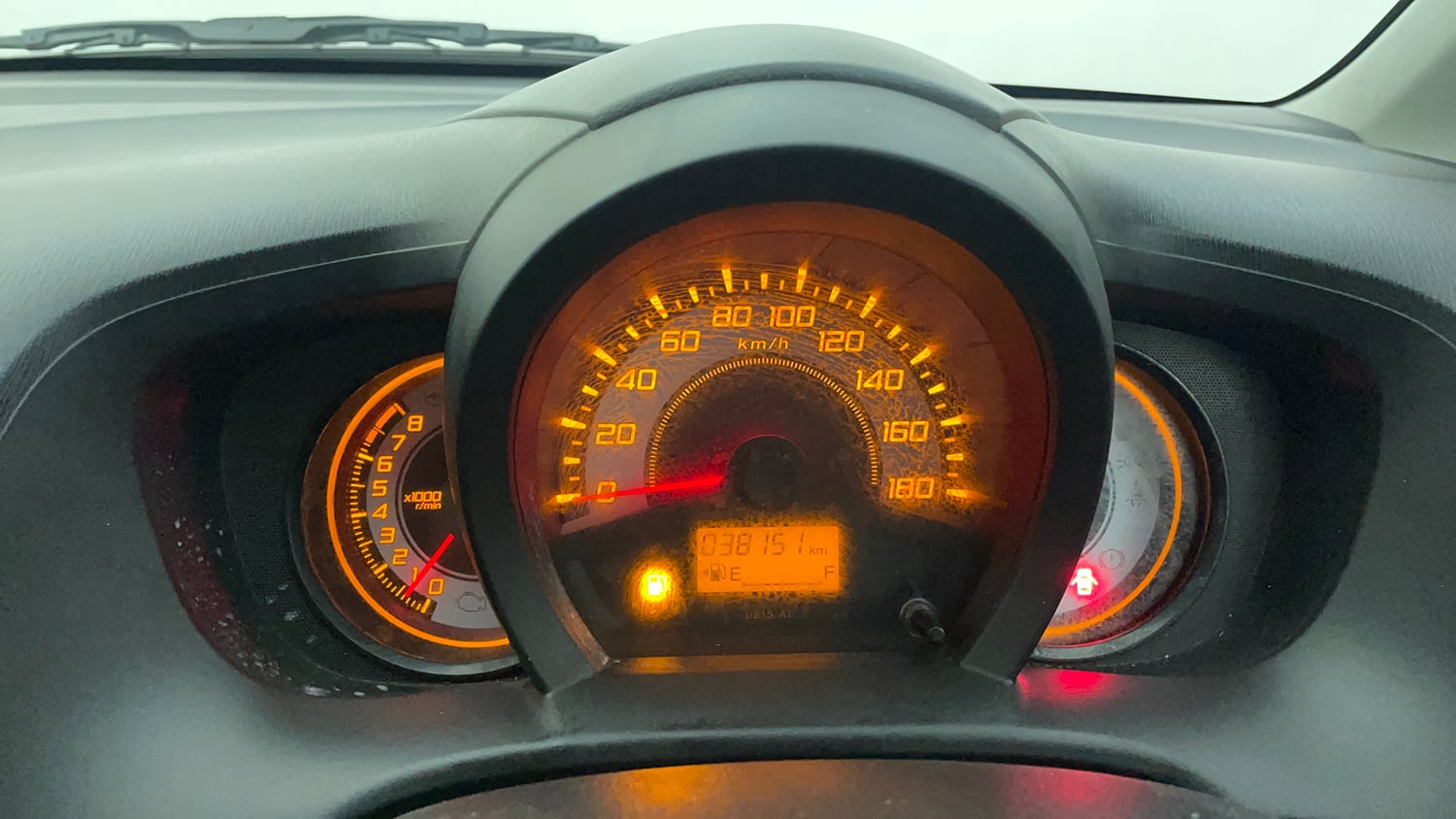Used 2014 Honda Brio S MT Petrol Manual interior CLUSTERMETER VIEW
