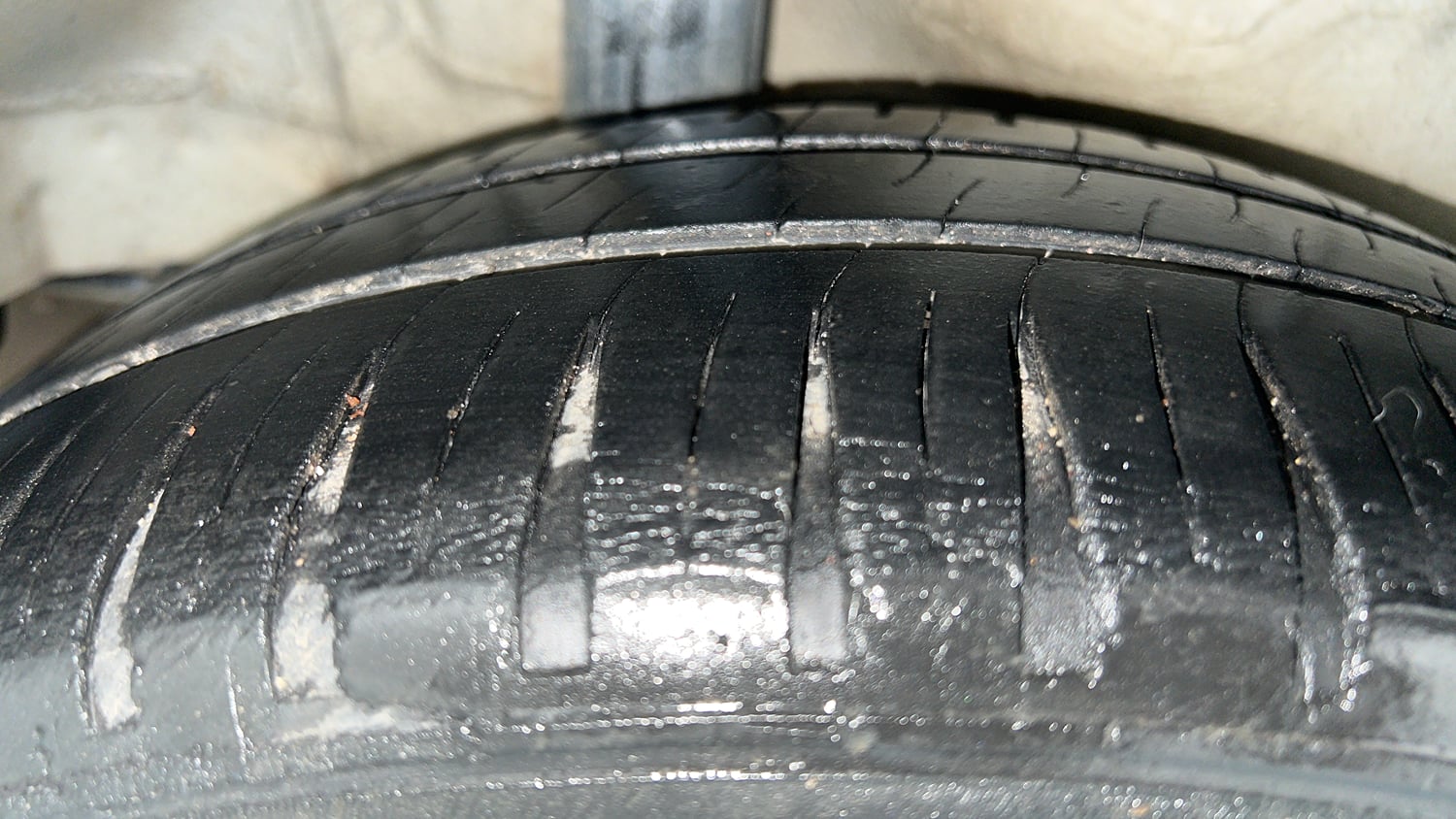 Used 2018 Honda City ZX Diesel Diesel Manual tyres RIGHT REAR TYRE TREAD VIEW