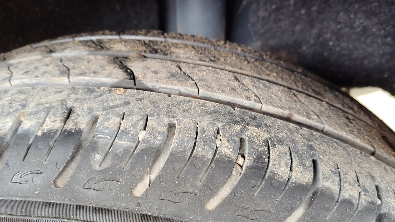 Used 2018 Maruti Suzuki Baleno Delta 1.2 Petrol Manual tyres LEFT REAR TYRE TREAD VIEW