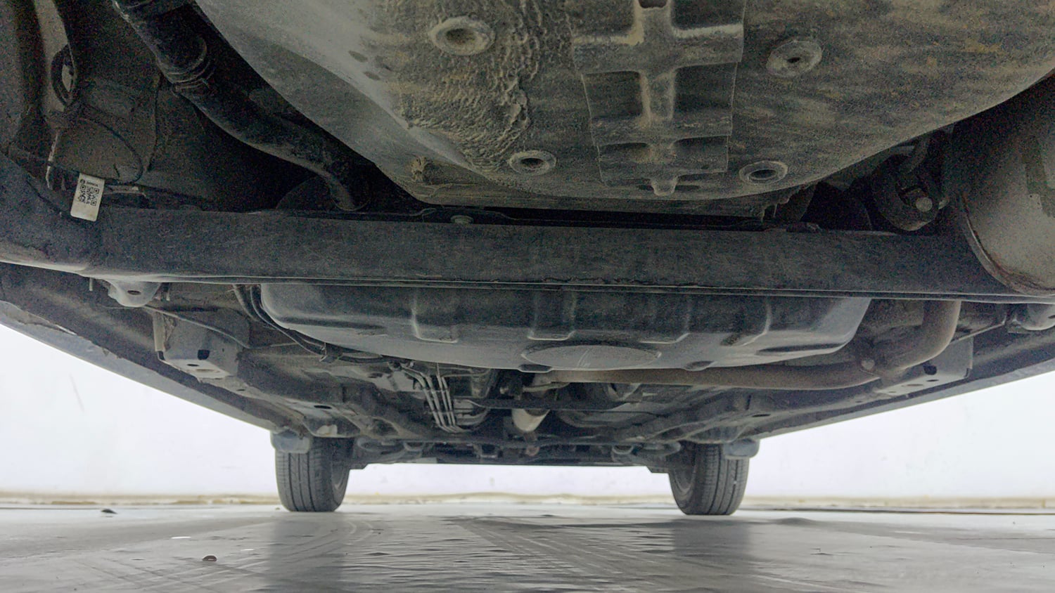 Used 2021 Tata Tiago XZ Plus Petrol Manual extra REAR UNDERBODY VIEW (TAKEN FROM REAR)