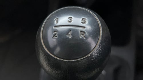 Used 2015 Hyundai Eon 1.0 Kappa Magna + Petrol Manual interior GEAR  KNOB VIEW
