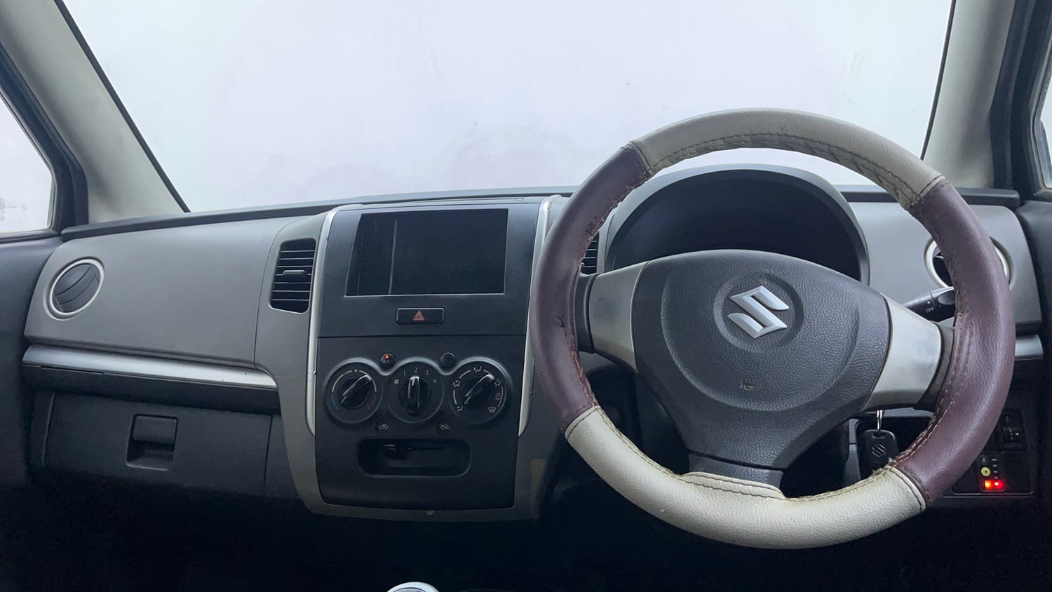Used 2012 Maruti Suzuki Wagon R 1.0 LXi CNG Cng Manual interior DASHBOARD VIEW
