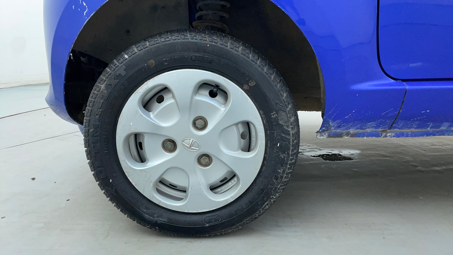 Used 2017 Tata Nano Twist XTA Petrol Automatic tyres LEFT FRONT TYRE RIM VIEW