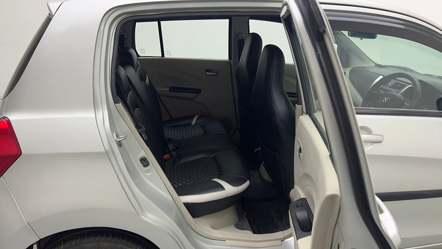 Used 2017 Maruti Suzuki Celerio VXi Petrol Manual interior RIGHT SIDE REAR DOOR CABIN VIEW