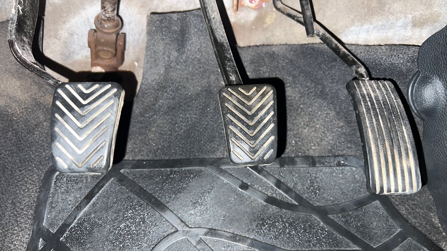 Used 2016 Hyundai Eon D-Lite + Petrol Manual interior PEDALS VIEW