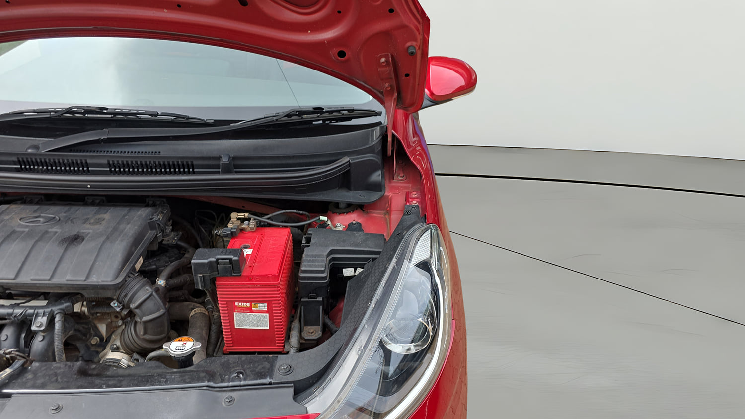 Used 2020 Hyundai Grand i10 Nios Asta 1.2 Kappa VTVT Petrol Manual engine ENGINE LEFT SIDE HINGE & APRON VIEW