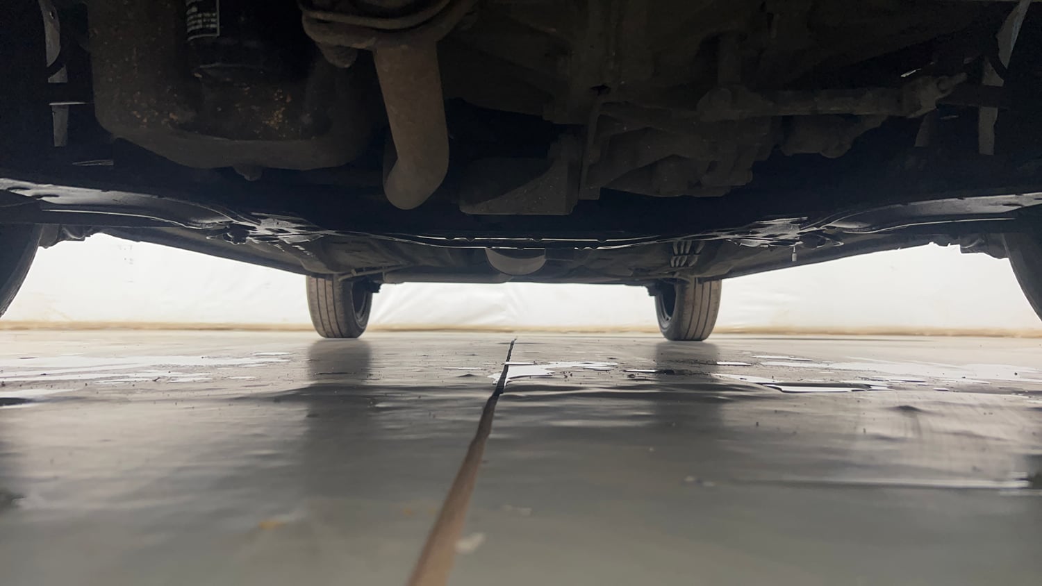 Used 2017 Maruti Suzuki Ignis Delta 1.2 MT Petrol Manual extra FRONT LEFT UNDERBODY VIEW