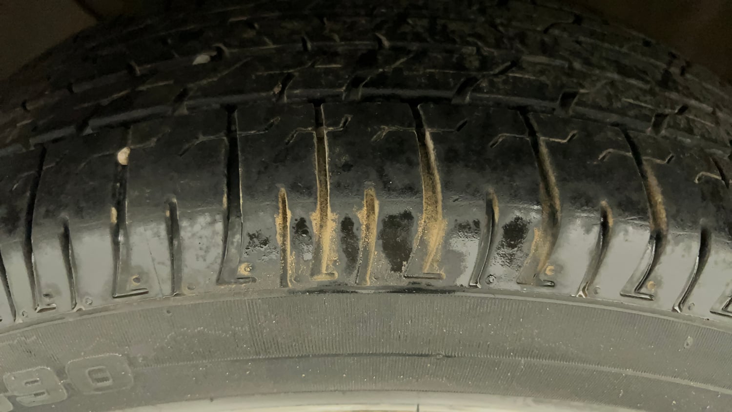 Used 2019 Hyundai Creta SX 1.6 Petrol Petrol Manual tyres LEFT FRONT TYRE TREAD VIEW
