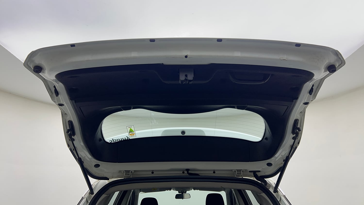 Used 2022 Tata Harrier XT Diesel Manual interior DICKY DOOR OPEN VIEW