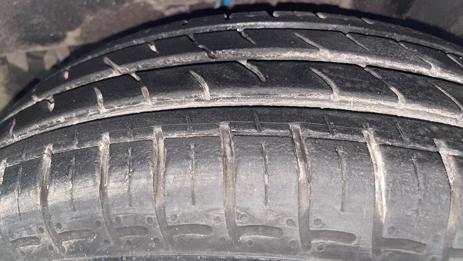 Used 2022 Hyundai Grand i10 Nios Magna 1.2 Kappa VTVT Petrol Manual tyres LEFT REAR TYRE TREAD VIEW