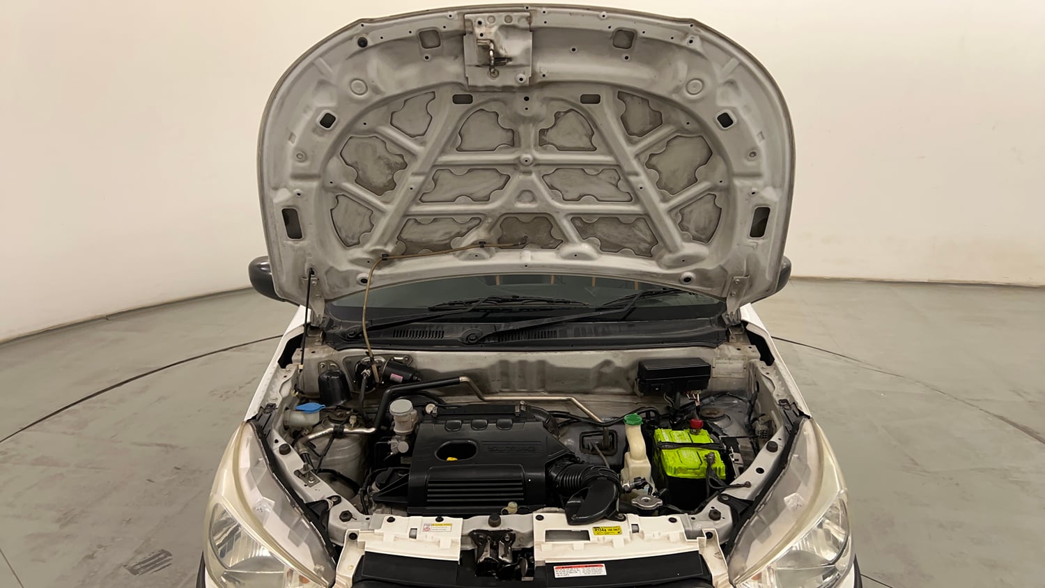 Used 2016 Maruti Suzuki Alto K10 VXi Petrol Manual engine ENGINE & BONNET OPEN FRONT VIEW