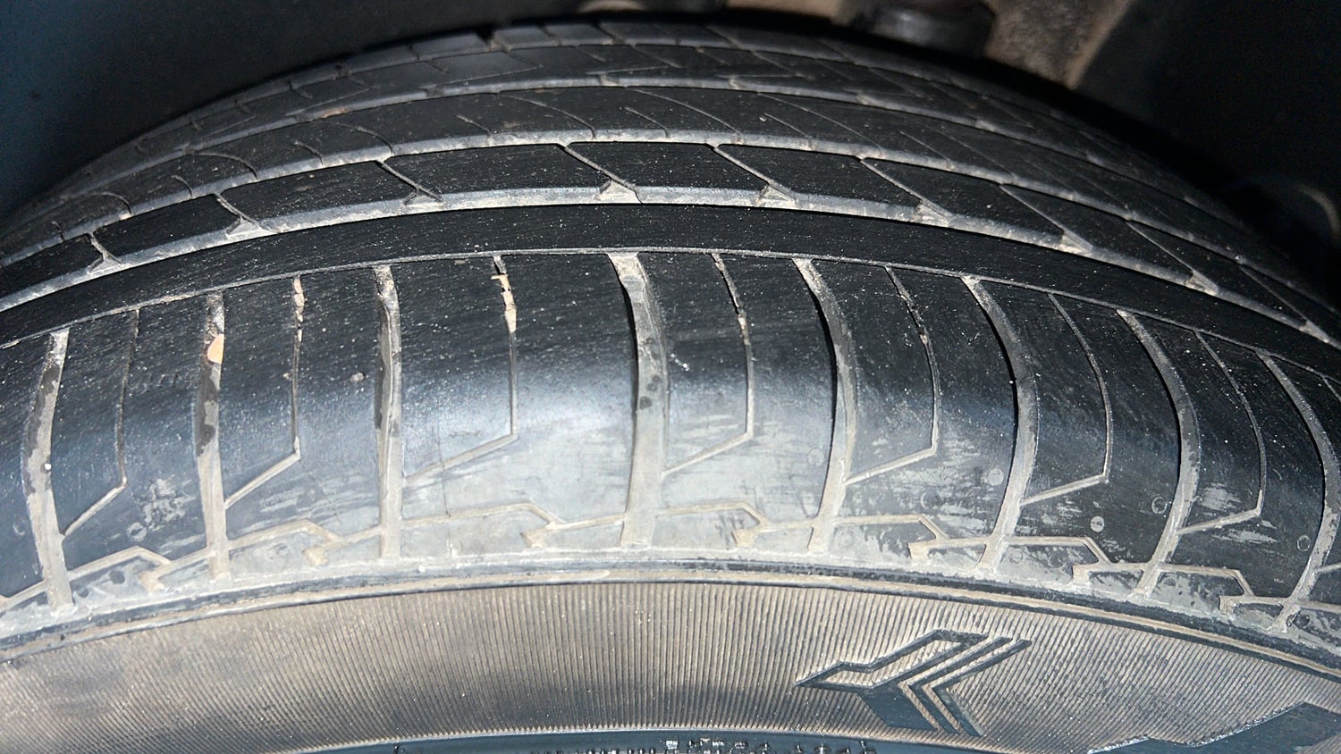 Used 2024 Hyundai Creta 1.5 MPi Petrol MT SX Tech Petrol Manual tyres LEFT REAR TYRE TREAD VIEW