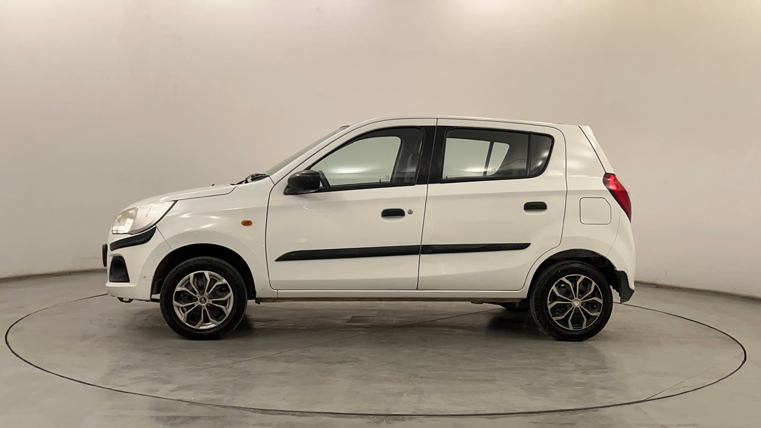 Used 2016 Maruti Suzuki Alto K10 VXi Petrol Manual exterior LEFT SIDE VIEW