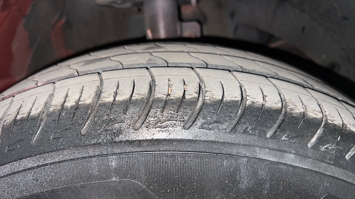 Used 2019 Maruti Suzuki Baleno Delta Petrol Manual tyres RIGHT FRONT TYRE TREAD VIEW