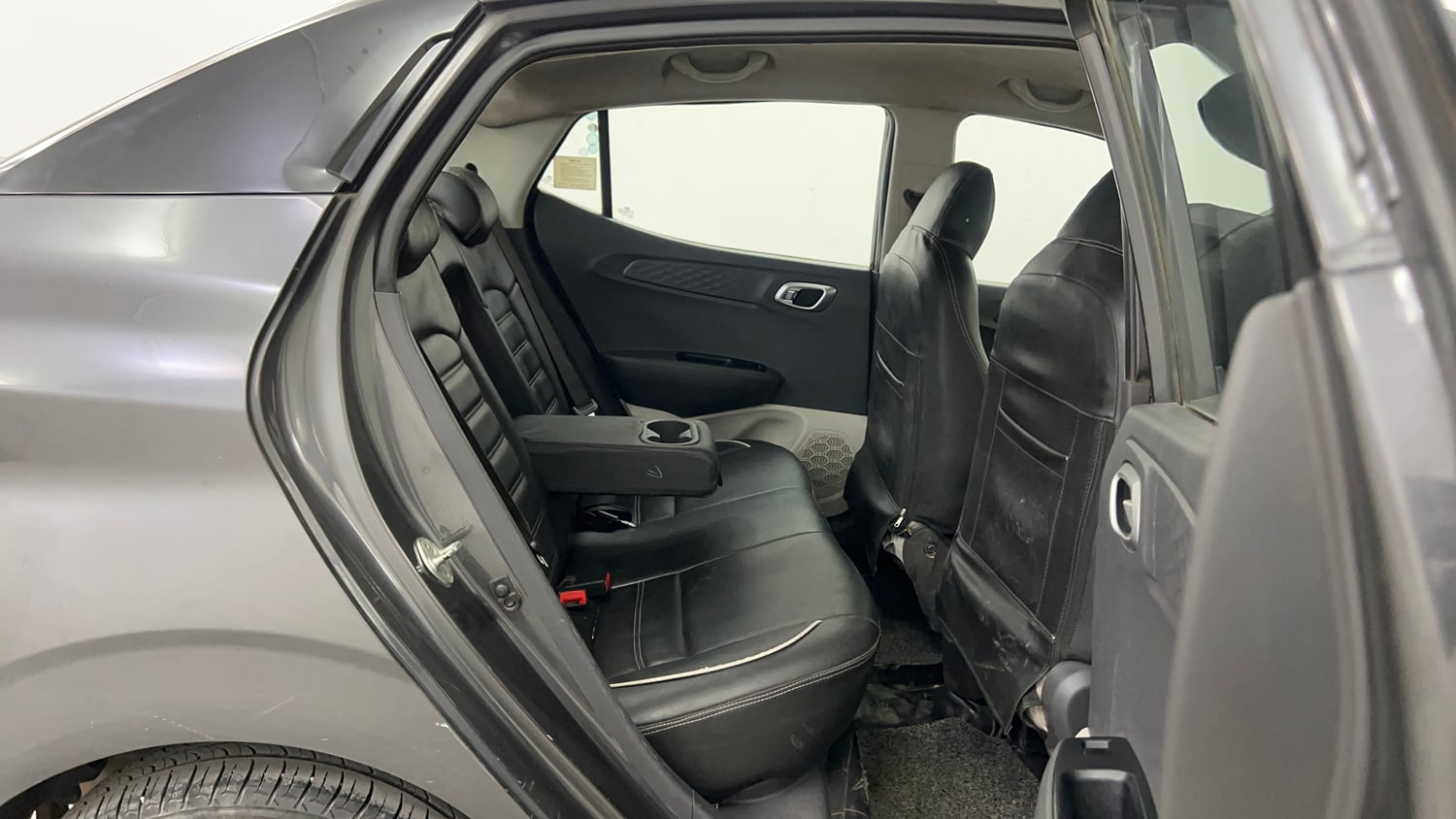 Used 2023 Hyundai Aura SX 1.2 CNG Cng Manual interior RIGHT SIDE REAR DOOR CABIN VIEW
