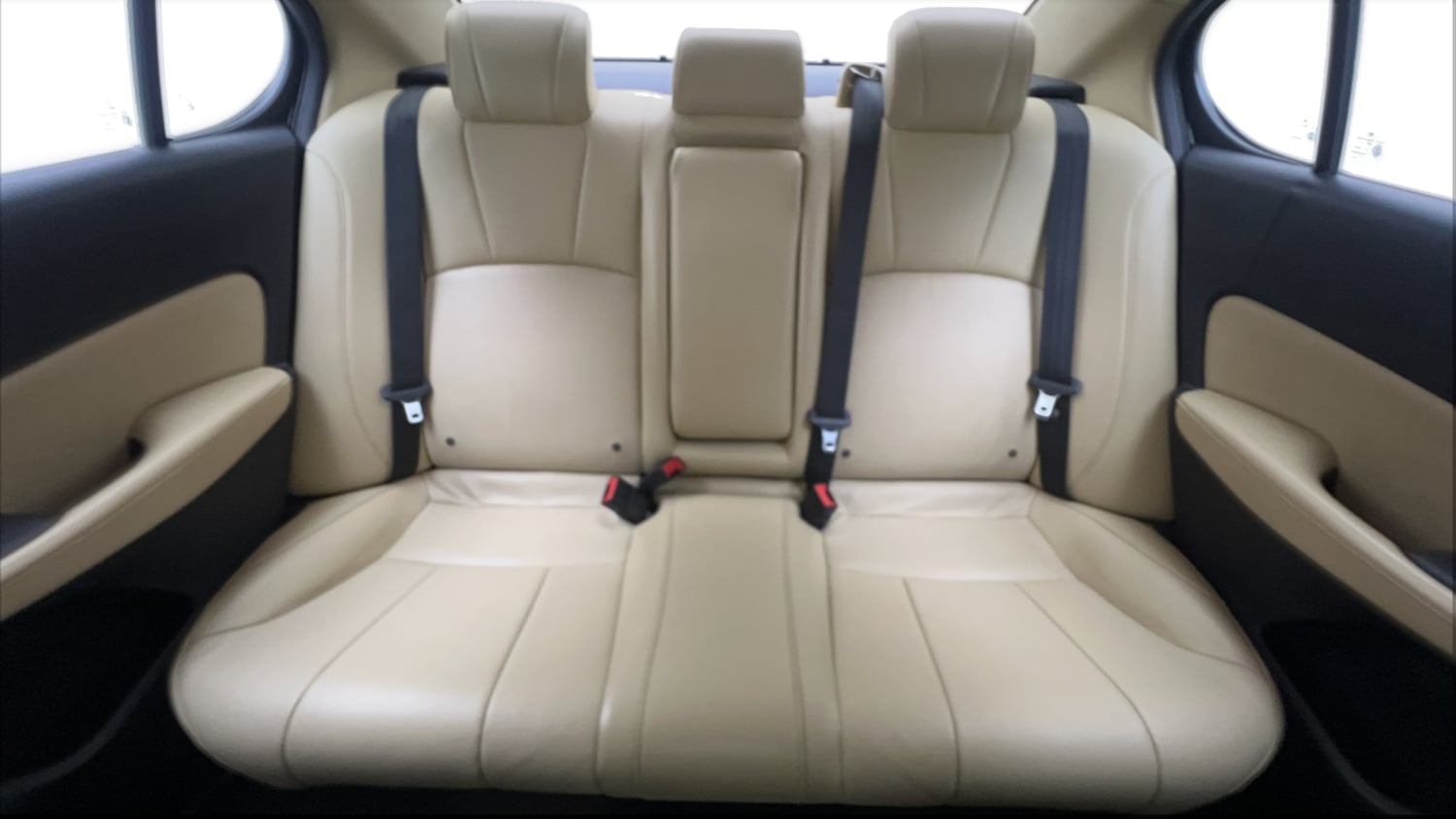 Used 2022 Honda City ZX CVT Petrol Petrol Automatic interior REAR SEAT CONDITION VIEW