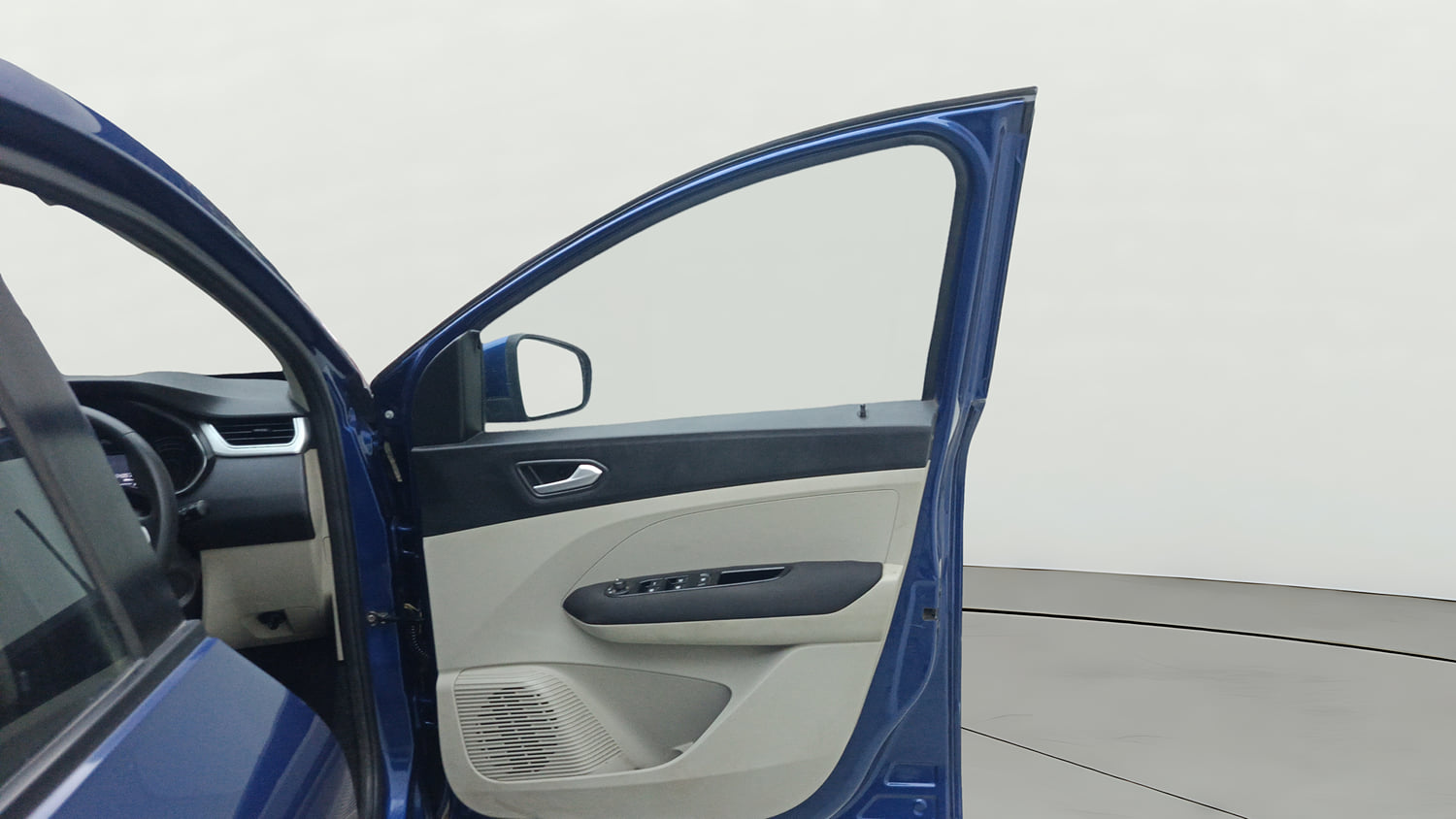 Used 2020 Renault Triber RXZ Petrol Manual interior RIGHT FRONT DOOR OPEN VIEW