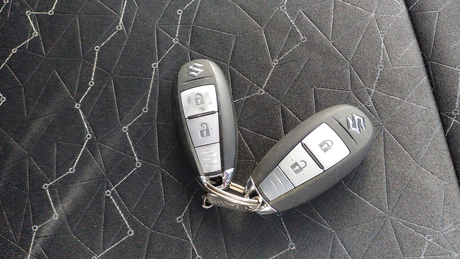 Used 2017 Maruti Suzuki Ignis Zeta 1.2 AMT Petrol Automatic extra CAR KEY VIEW