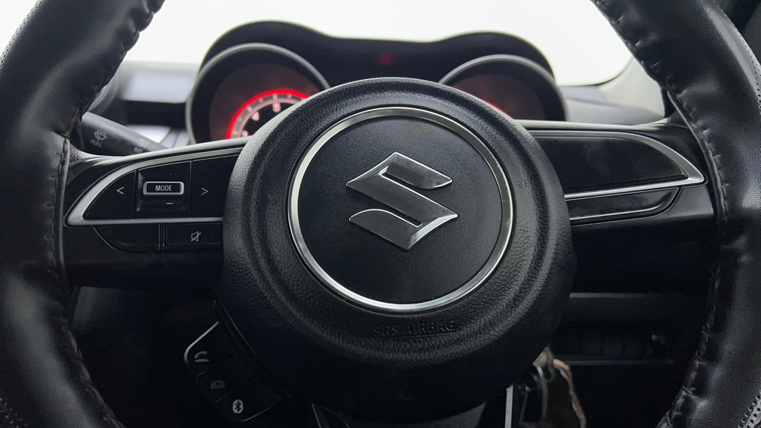 Used 2023 Maruti Suzuki Swift VXi Petrol Manual top_features Airbags