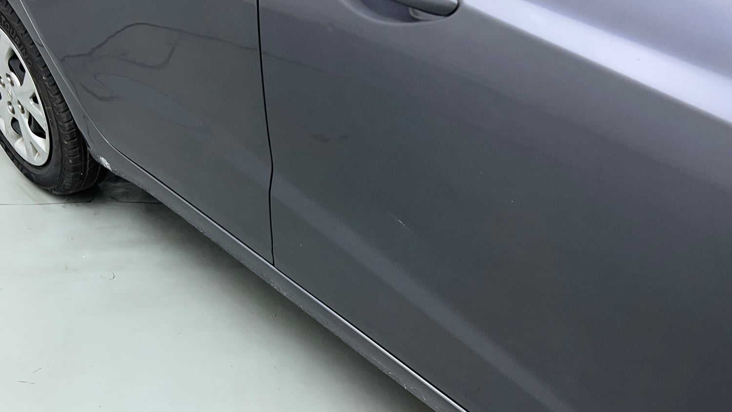 Used 2015 Hyundai Grand i10 Magna 1.2 Kappa VTVT Petrol Manual dents MINOR SCRATCH