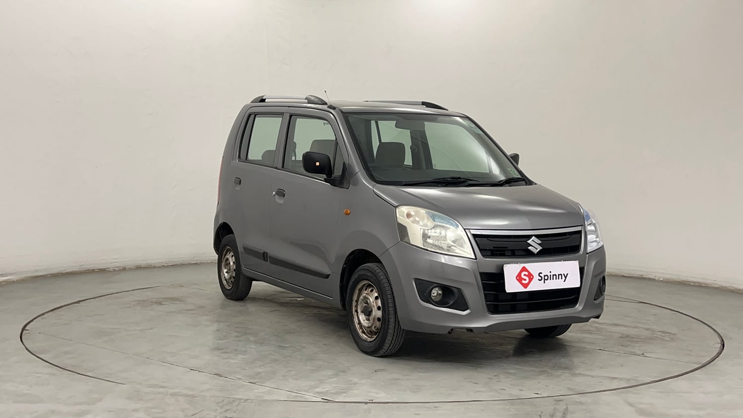 Used 2013 Maruti Suzuki Wagon R LXI CNG Cng Manual exterior RIGHT FRONT CORNER VIEW