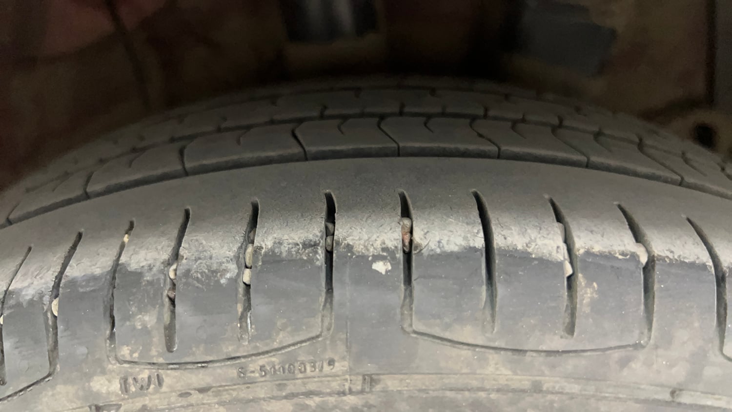 Used 2016 Hyundai Xcent SX 1.2 (O) Petrol Manual tyres LEFT REAR TYRE TREAD VIEW