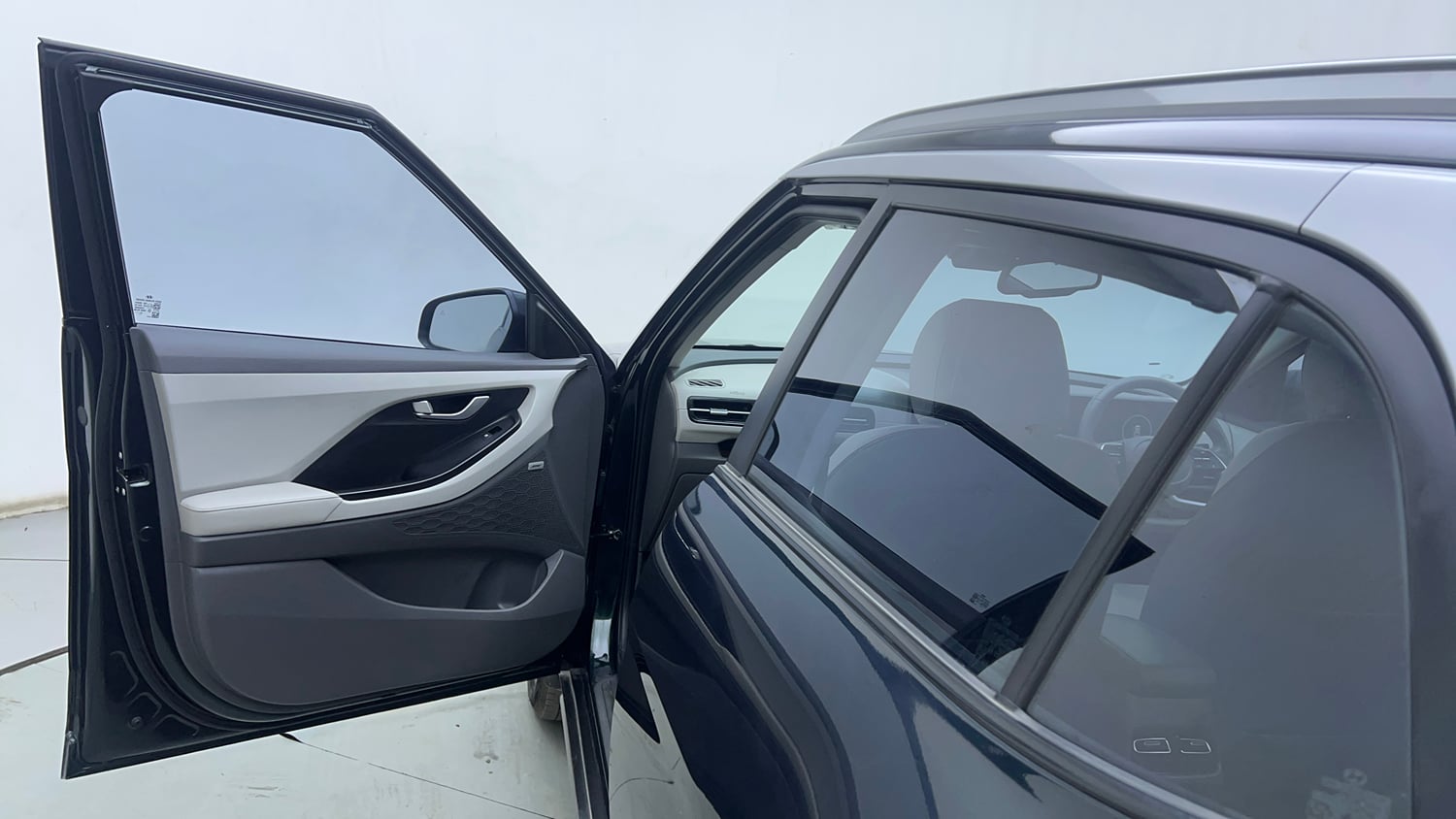 Used 2024 Hyundai Creta 1.5 Turbo Petrol DCT SX(O) Petrol Automatic interior LEFT FRONT DOOR OPEN VIEW