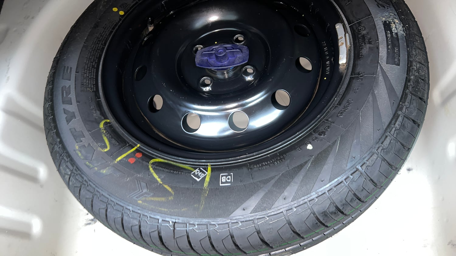 Used 2023 Maruti Suzuki Dzire VXi Petrol Manual tyres SPARE TYRE VIEW