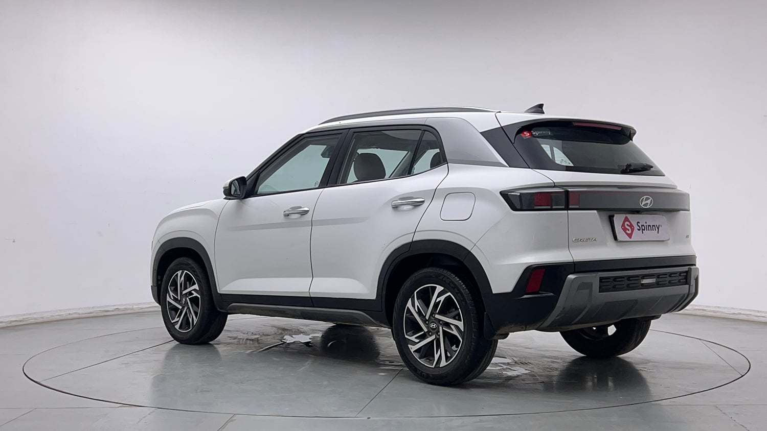 Used 2024 Hyundai Creta 1.5 MPi Petrol MT SX Tech Petrol Manual exterior LEFT REAR CORNER VIEW