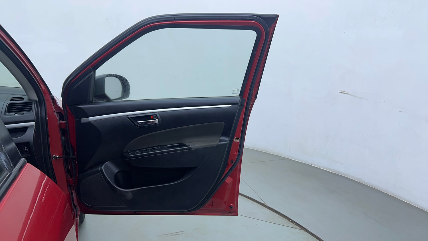 Used 2014 Maruti Suzuki Swift VXi Petrol Manual interior RIGHT FRONT DOOR OPEN VIEW