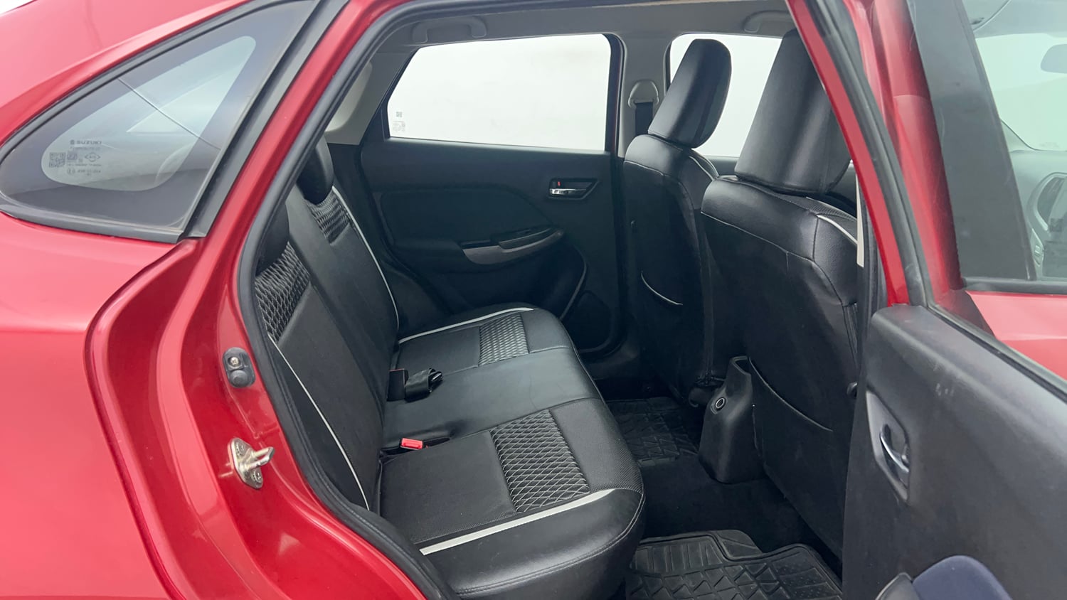 Used 2019 Maruti Suzuki Baleno Delta Petrol Manual interior RIGHT SIDE REAR DOOR CABIN VIEW