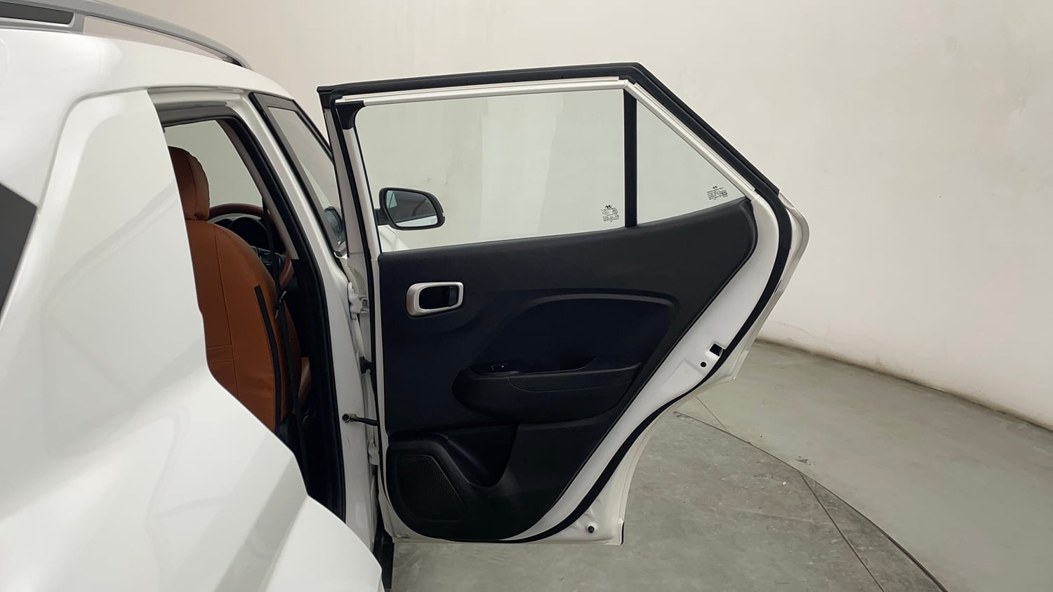 Used 2022 Hyundai Venue SX 1.5 CRDi Diesel Manual interior RIGHT REAR DOOR OPEN VIEW
