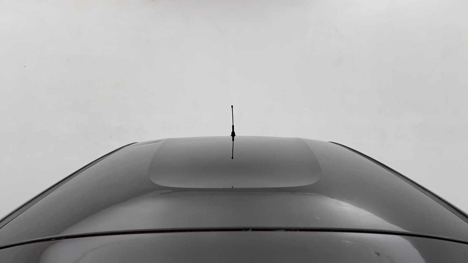 Used 2016 Renault Kwid RXL Petrol Manual exterior EXTERIOR ROOF VIEW