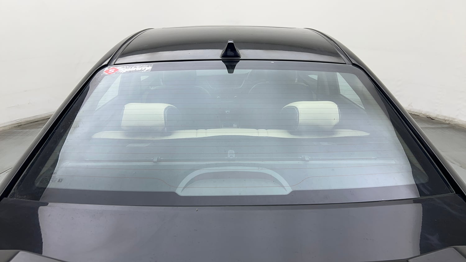 Used 2018 Hyundai Verna SX (O) 1.6 VTVT AT Petrol Automatic exterior BACK WINDSHIELD VIEW