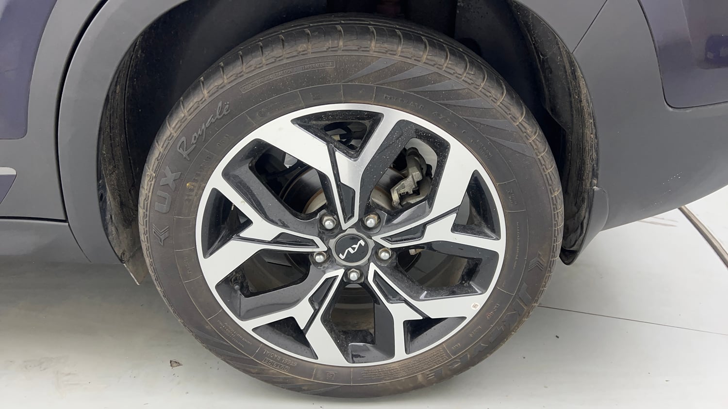 Used 2024 Kia Seltos GTX Plus 1.5 Turbo Petrol DCT Petrol Automatic tyres LEFT REAR TYRE RIM VIEW