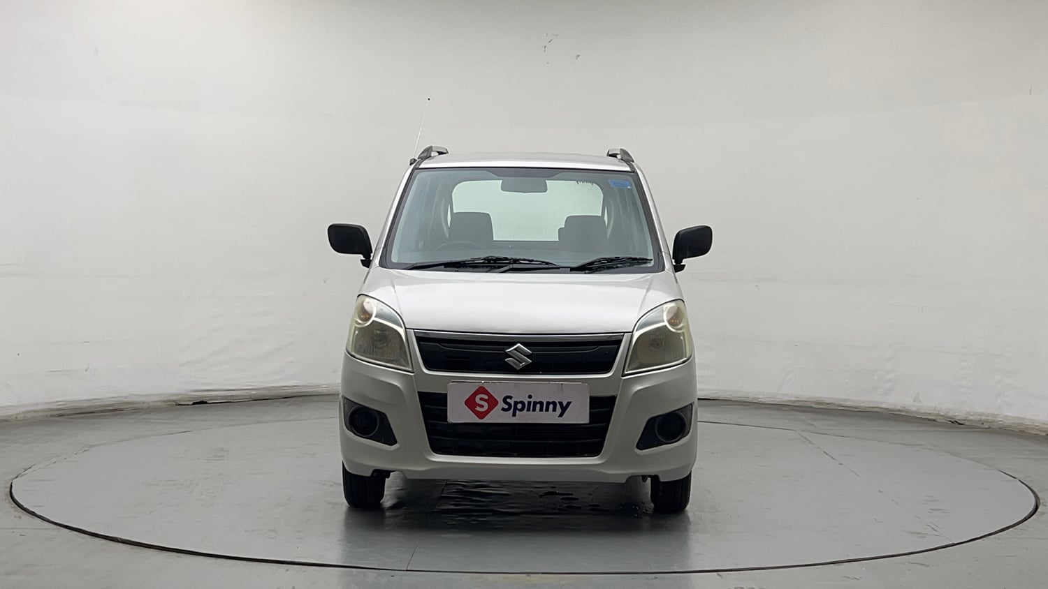 Used 2013 Maruti Suzuki Wagon R LXI Petrol Manual exterior FRONT VIEW