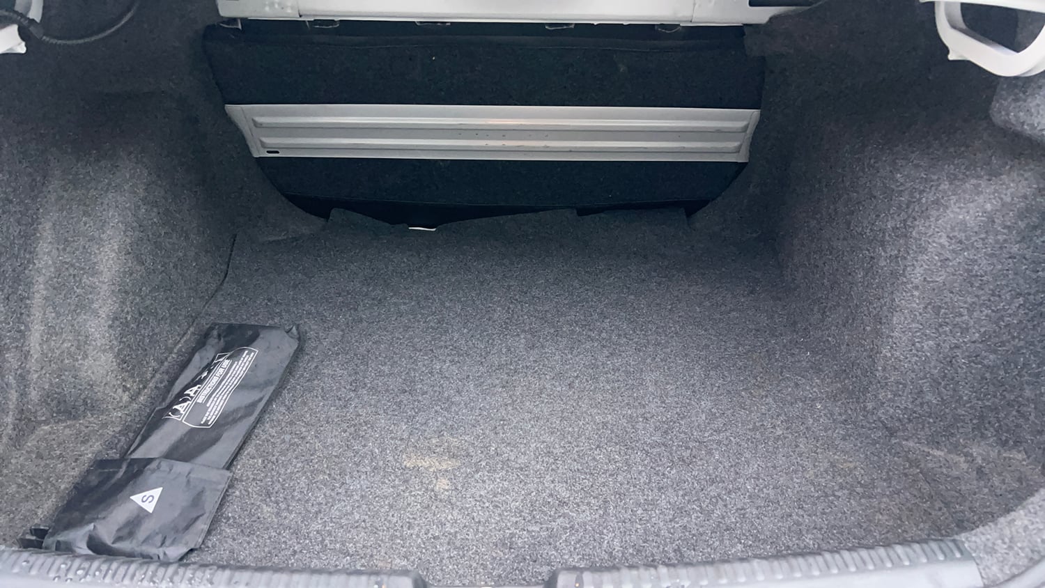 Used 2017 Volkswagen Vento Allstar 1.6 (P) Petrol Manual interior DICKY INSIDE VIEW