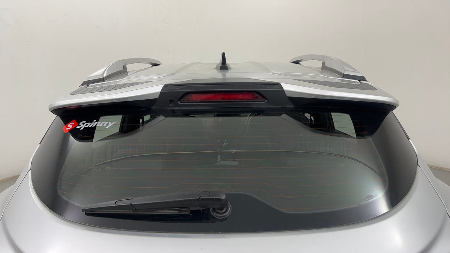 Used 2021 Renault Kiger RXZ MT Petrol Manual exterior BACK WINDSHIELD VIEW