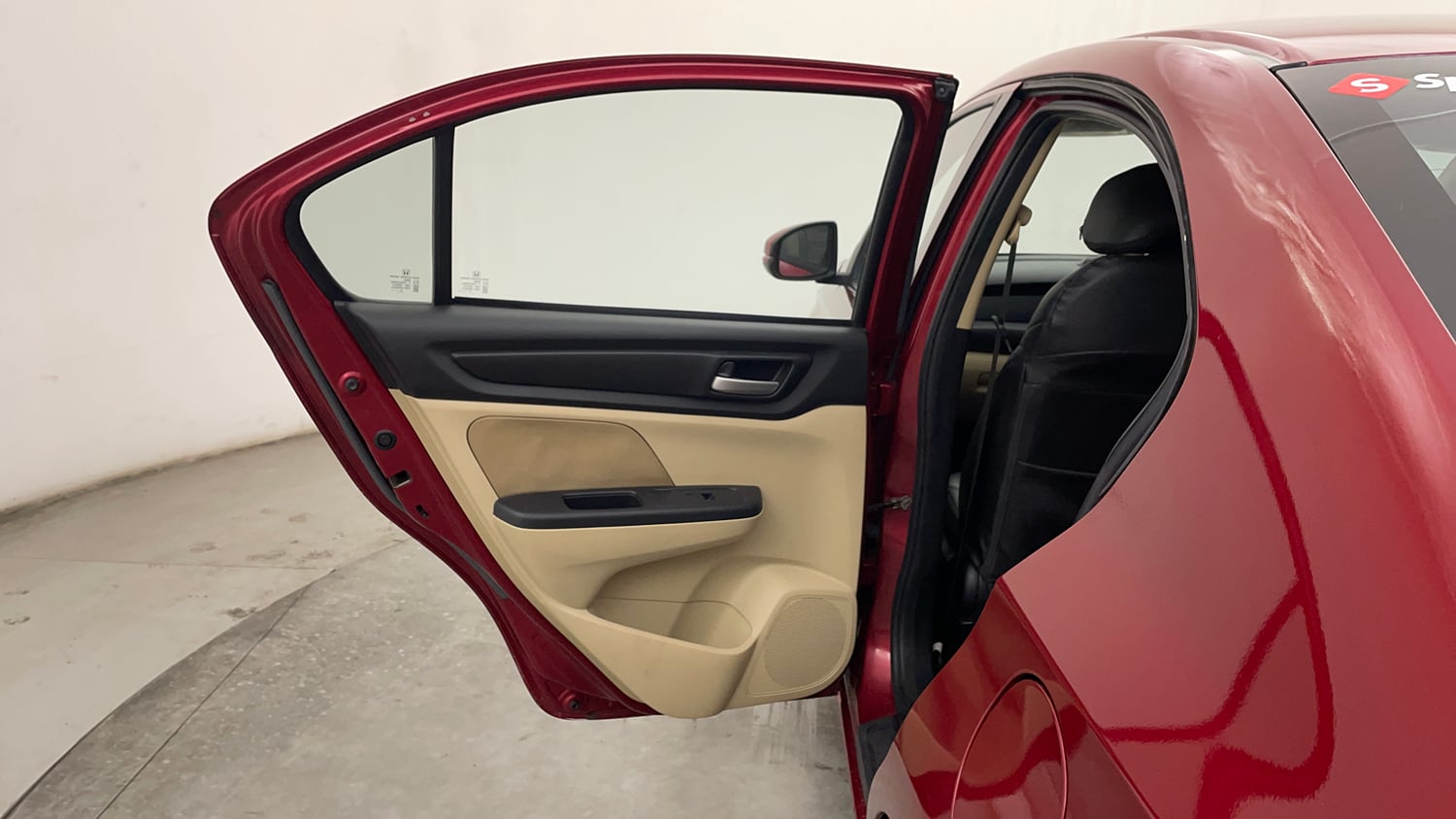 Used 2018 Honda Amaze 1.2 VX MT Petrol Petrol Manual interior LEFT REAR DOOR OPEN VIEW